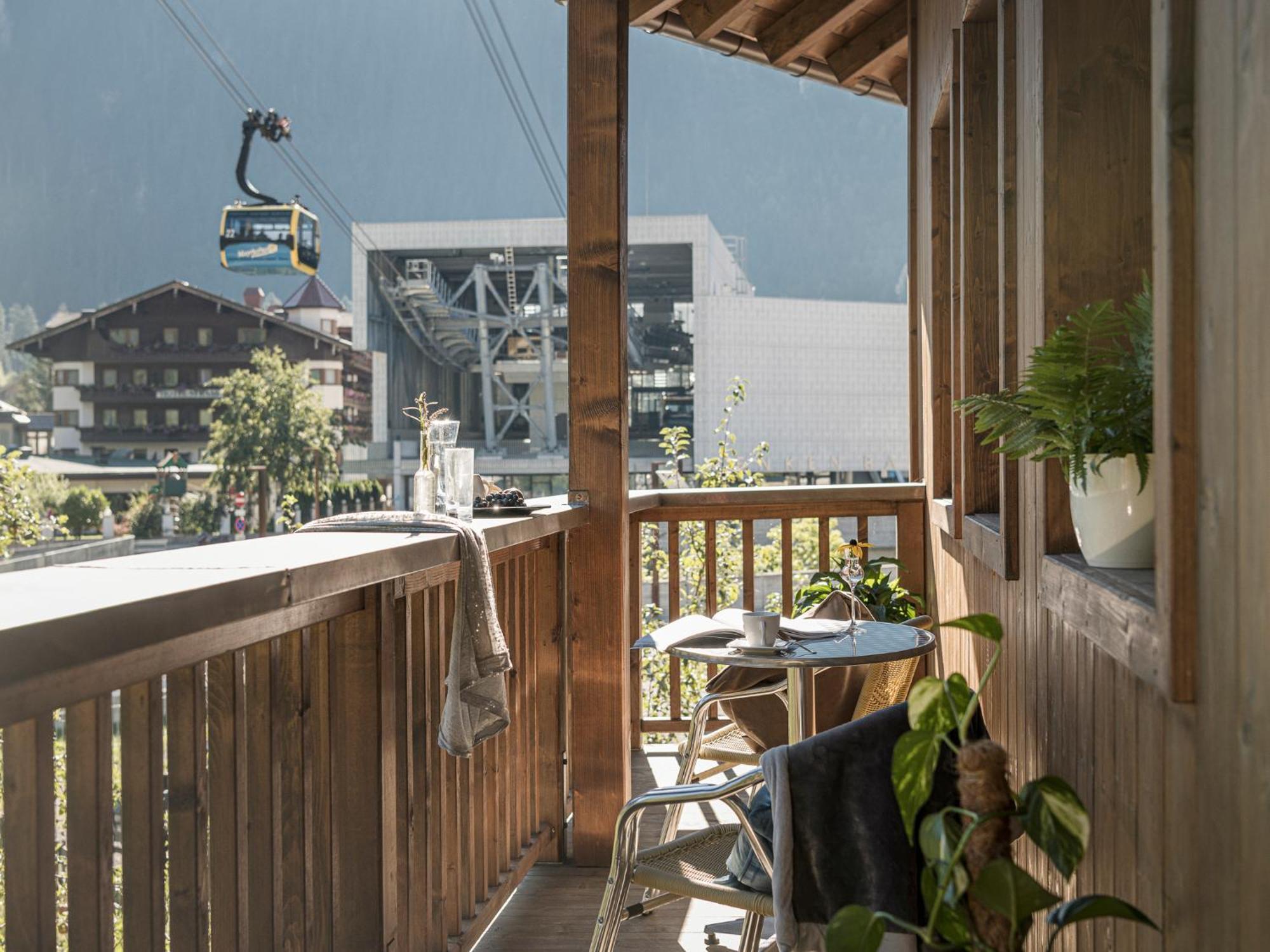 Apart Central – Premium Mountain&Garden Mayrhofen Extérieur photo