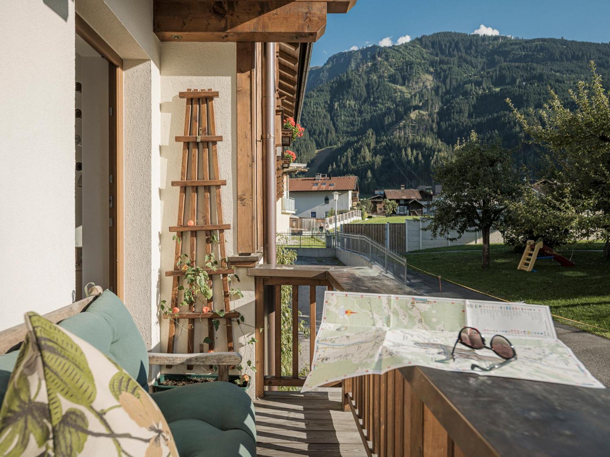 Apart Central – Premium Mountain&Garden Mayrhofen Chambre photo